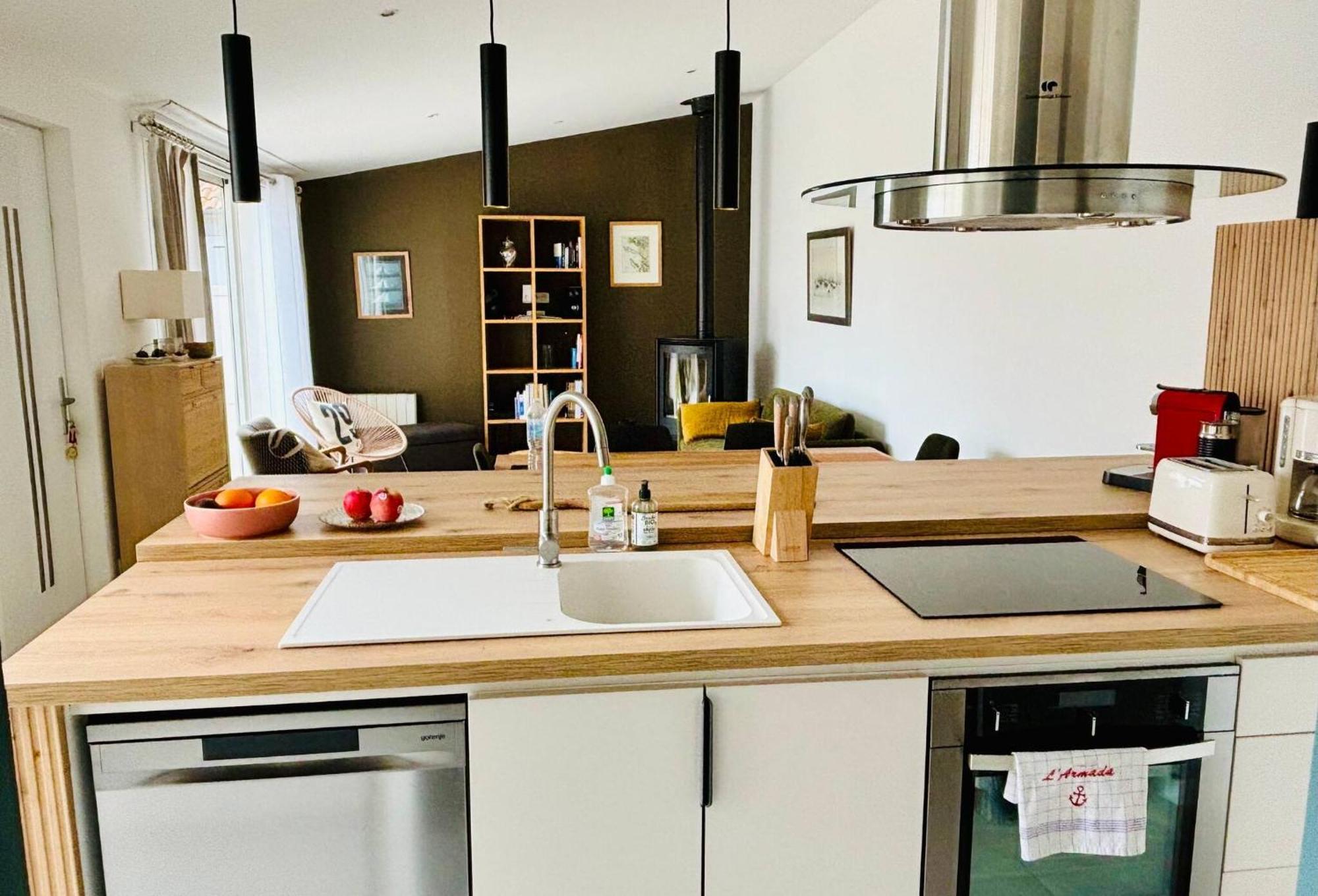 L Armada - Maison 3 Chambres - Terrasse Wifi La Rochelle  Ngoại thất bức ảnh