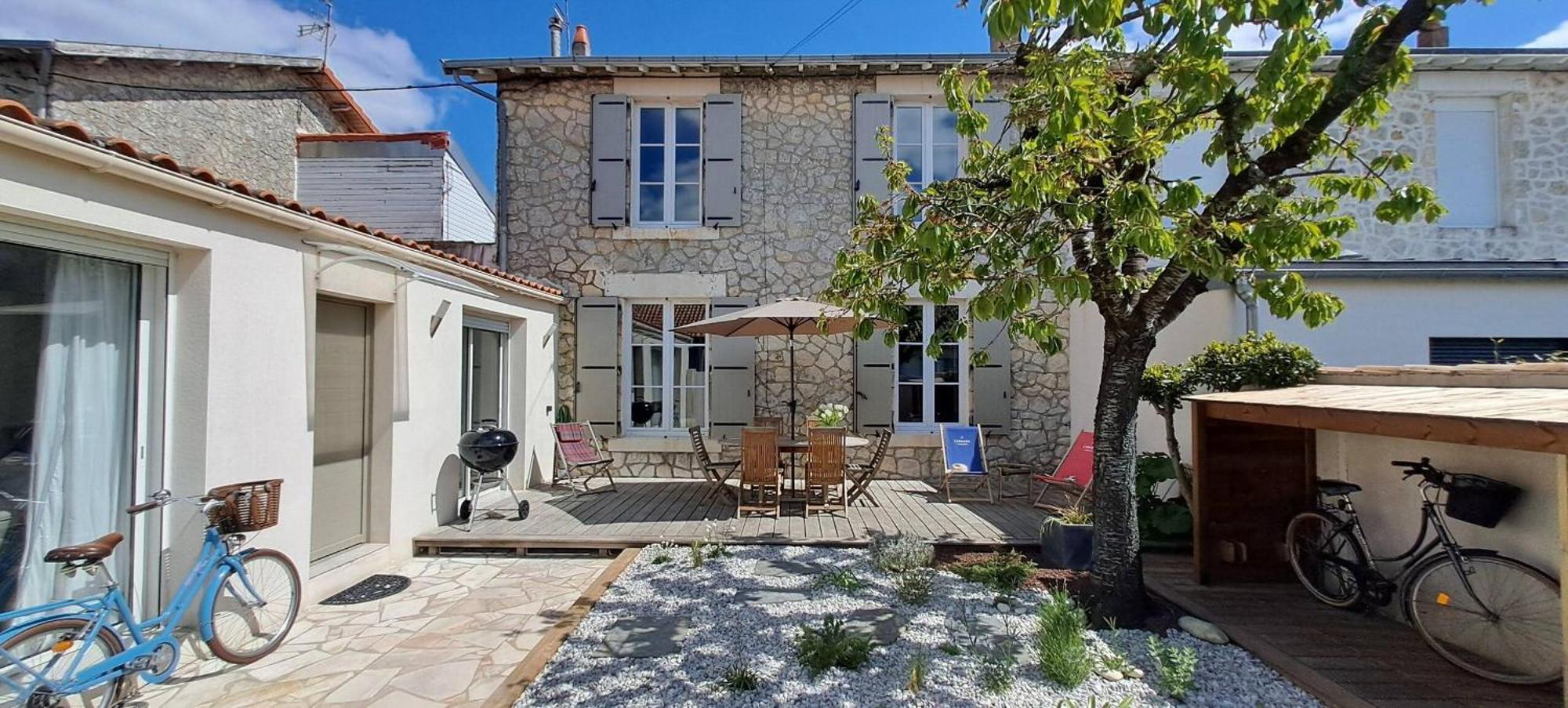 L Armada - Maison 3 Chambres - Terrasse Wifi La Rochelle  Ngoại thất bức ảnh
